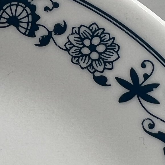 Vintage Corelle Vitrelle Old Town Blue Onion Dessert Bread Butter Plates 4 Piece - Picture 6 of 8